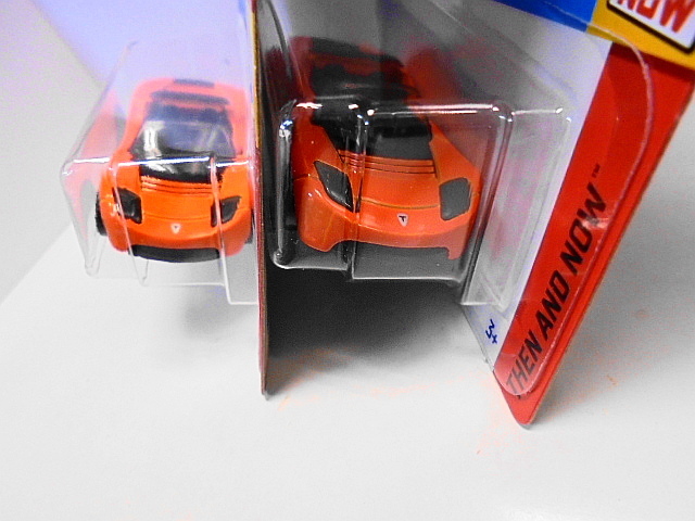 Hotwheels テスラ ロードスター ホットウィール ミニカー 2台セットの画像3