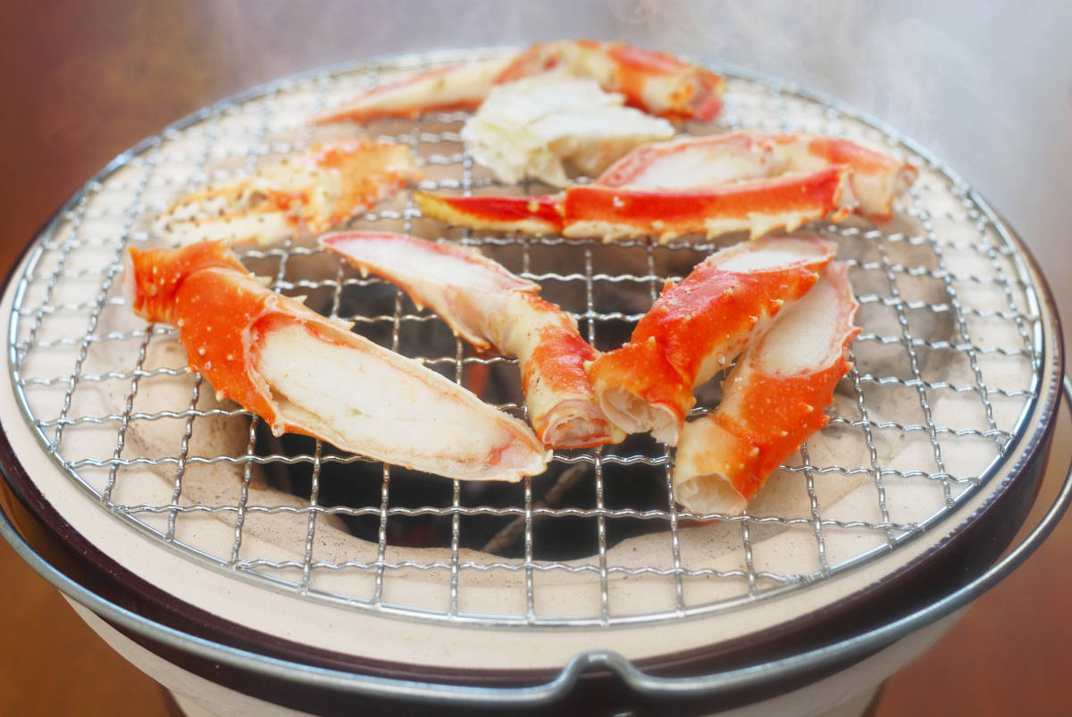 【年末・配送指定可能】【訳あり】北海道より貴方の元へ　稚内産ボイル冷凍たらば蟹　活時約6.5kg　炊き揚がり時約5.0kg です 　　　_画像6