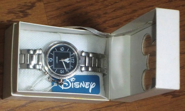 ディズニー「ミッキー時計」元箱付き、ジャンク品の画像2