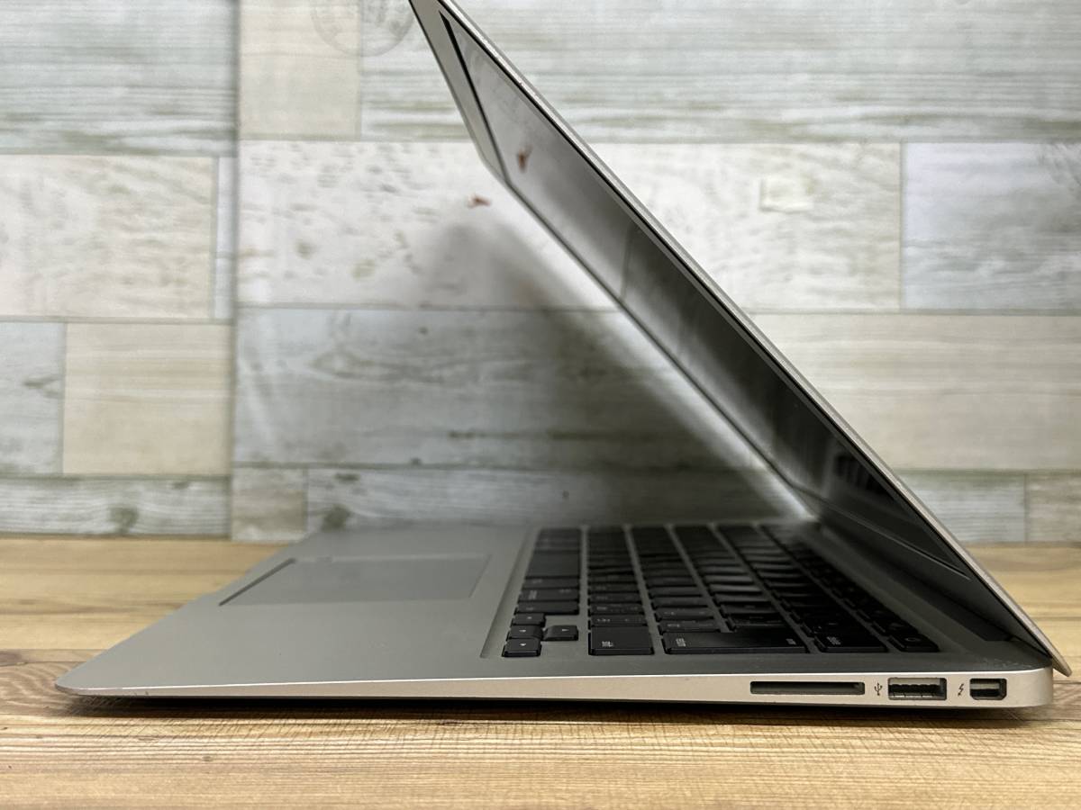 MacBook Air 2015 A1466[Core i5(5250U)1.6Ghz/RAM:4GB/SSD:128GB/13インチ]Montery インストール済 動作品 ※ジャンク扱い_画像5