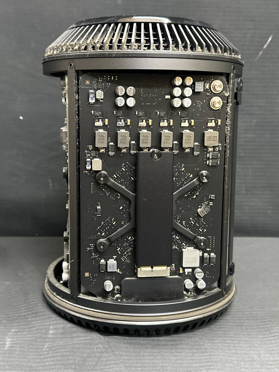 【良品♪】MacPro 2013 A1481[Xeon E5-1620 v2 3.7GHz 4コア/RAM:16G/SSD:512GB/FirePro D300×2]Montery 動作品_画像5