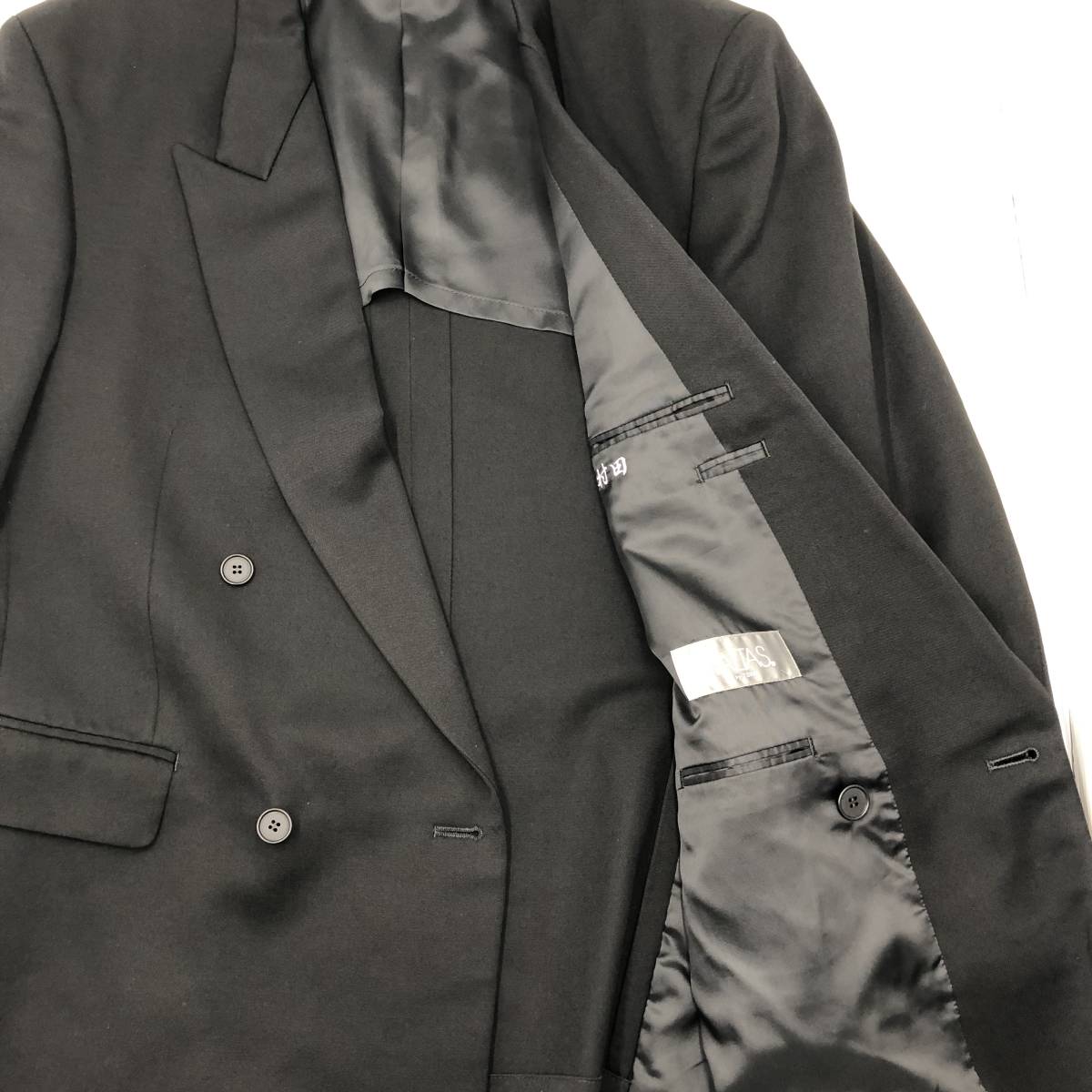 【クリーニング済】VALTAS/バルタス スーツ 礼服 AB5 黒 ダブル 毛100%_画像3