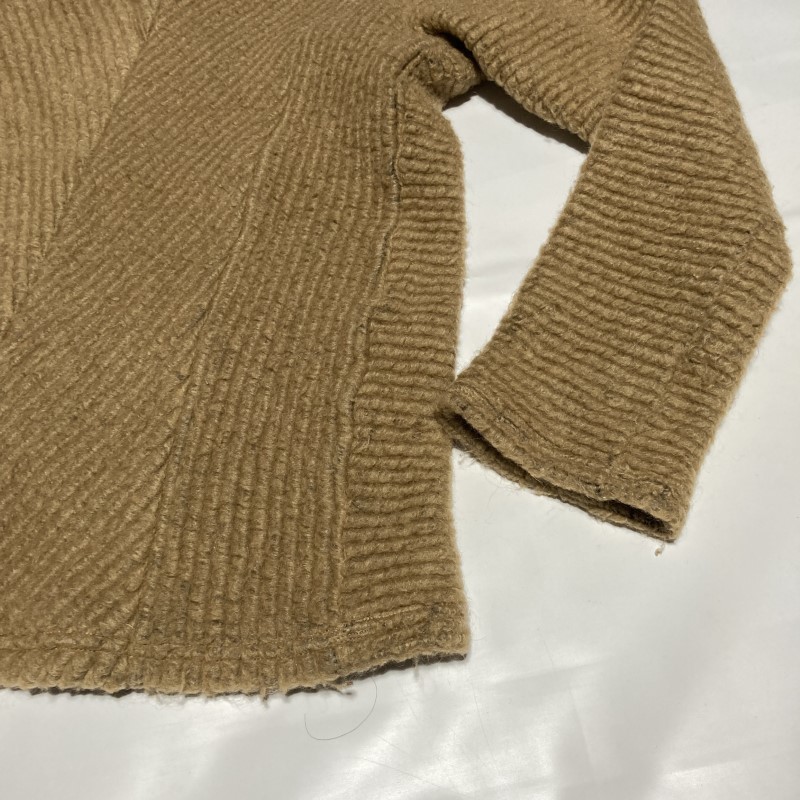  Ato ato* beautiful line & super fine quality *mo hair . compression soft nappy knitted V neck sweater beige 46 gran ji lock mode 