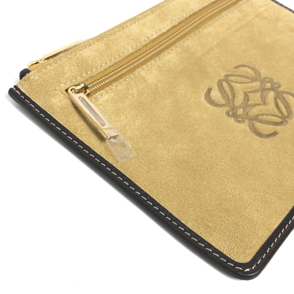 未使用保管品】LOEWE ロエベ ポーチ スエード ベージュ 未使用保管品】LOEWE ロエベ ポーチ スエード ベージュ