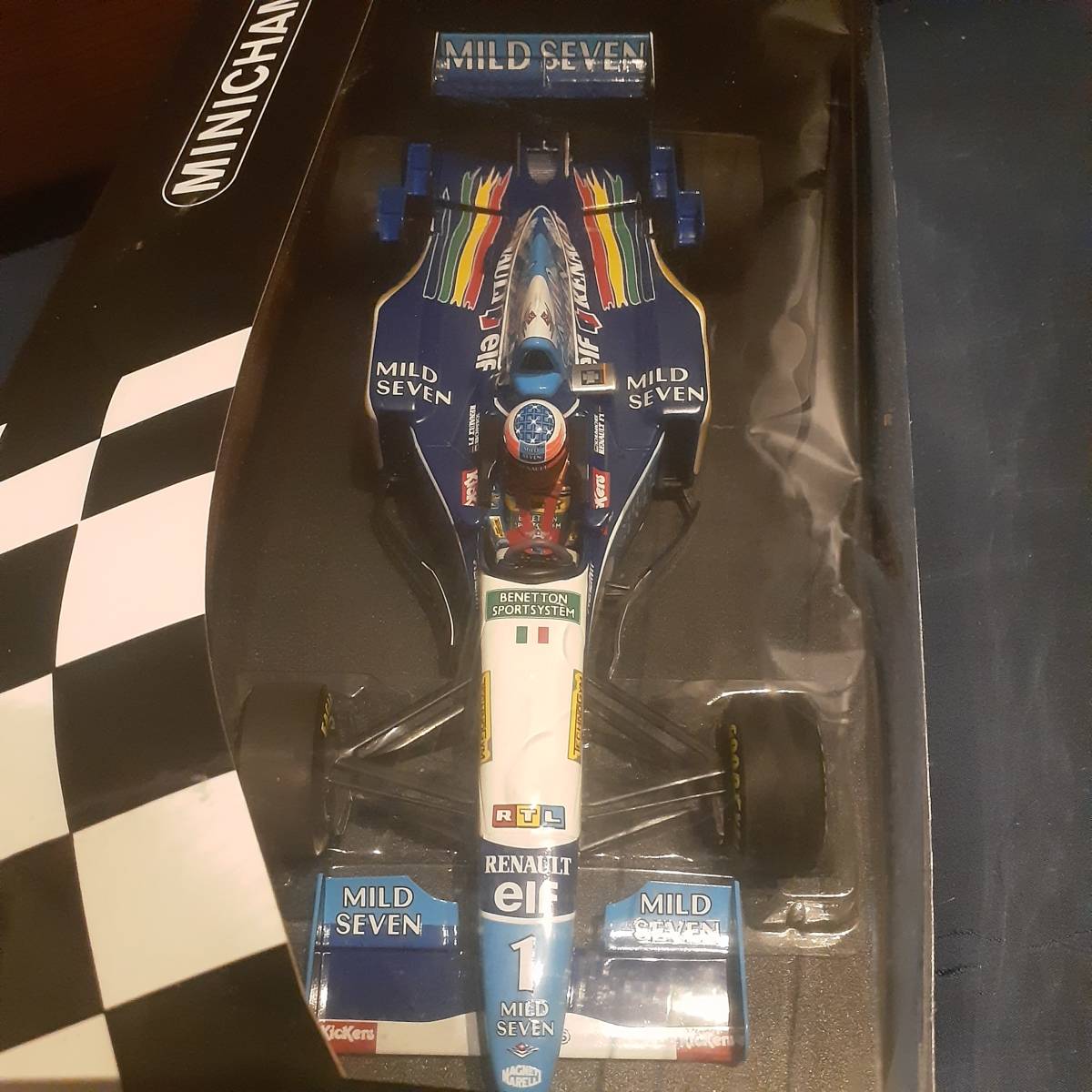 100円スタート タバコデカール加工品 ミニチャンプス 1/18 ベネトン ルノー B195 M.シューマッハ パシフィックGP ワールドチャンピオン_画像3