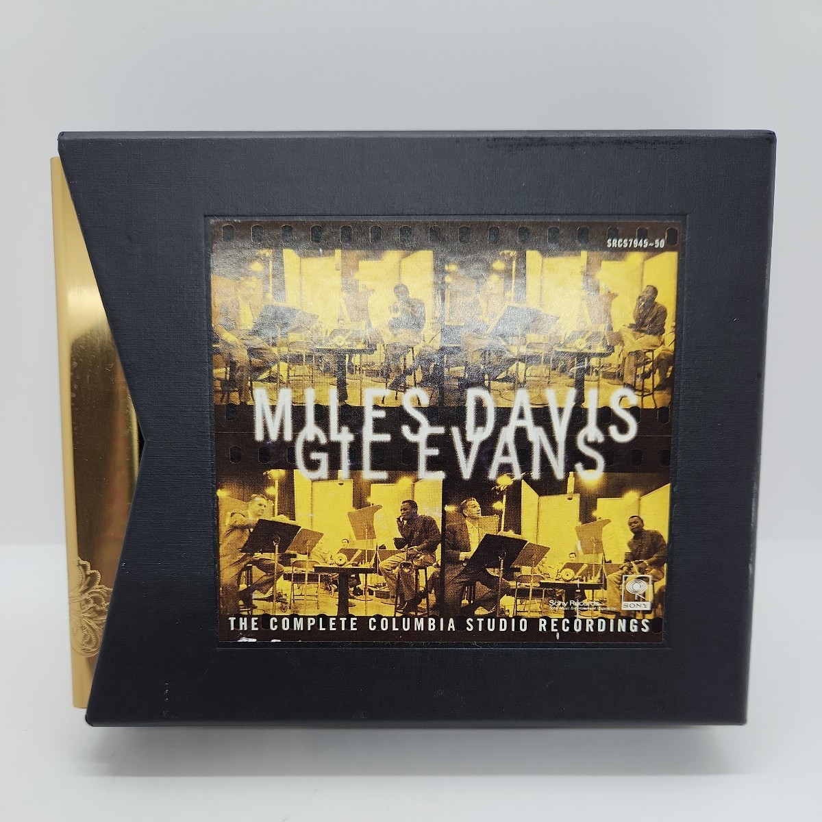 MILES DAVIS GIL EVANS THE COMPLETE COLUMBIA STUDIO RECORDINGS BOX 生産限定盤 マイルス・デイヴィス ギル・エバンス ジャズ JAZZ CD_画像1