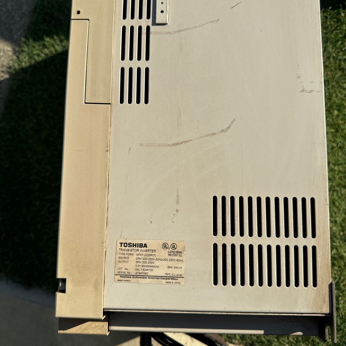 3M175 TOSHIBA東芝インバーター VF-A7 VFA7-2220P(7) テスト済み 3M175 TOSHIBA東芝インバーター VF-A7 VFA7-2220P(7) テスト済み