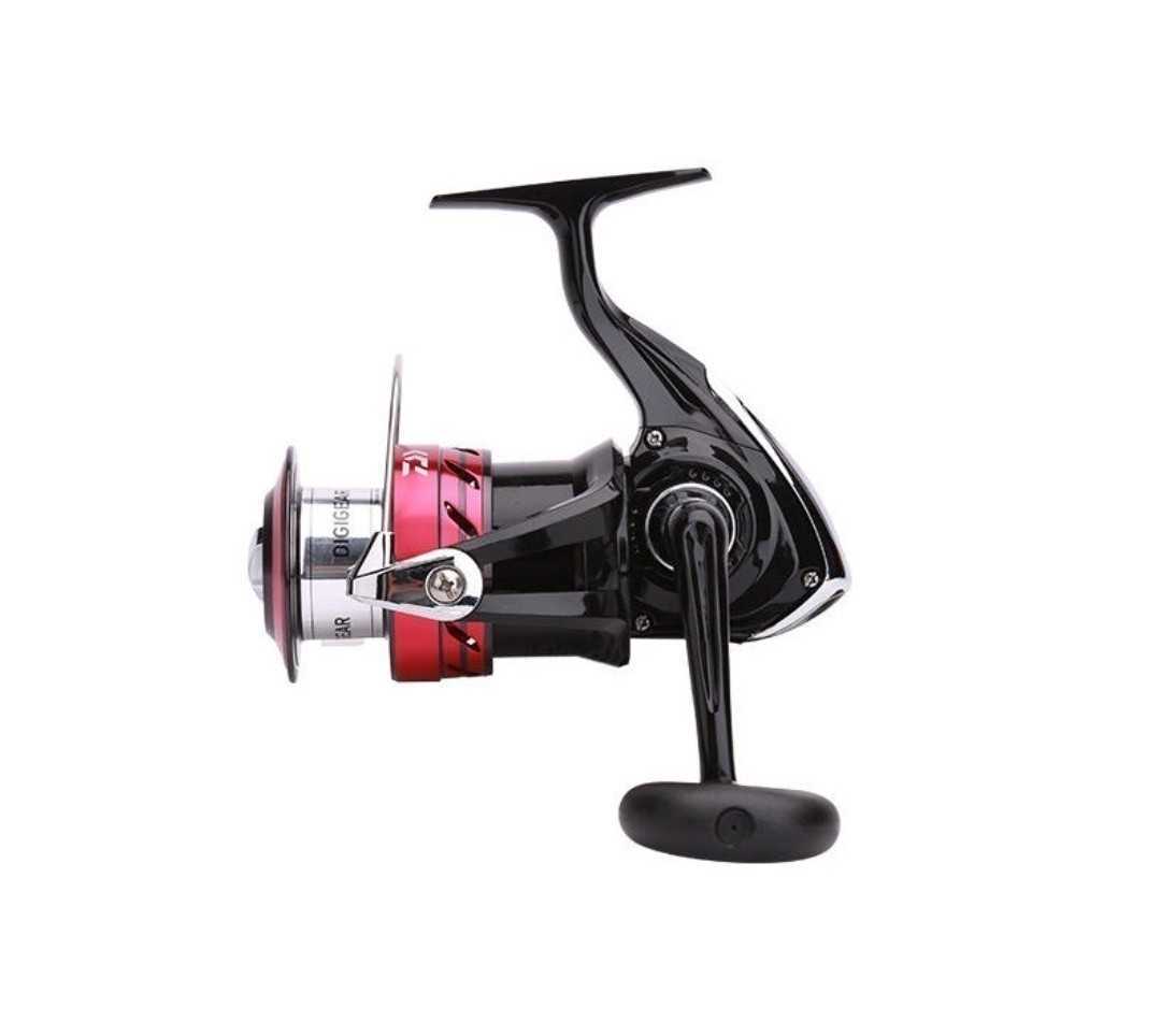 3500番DAIWA ダイワ リール スピニングリール 海外モデル 日本未発売 左右ハンドル 巻きやすい 世界中で人気 国内発送 カラーレッド_画像2