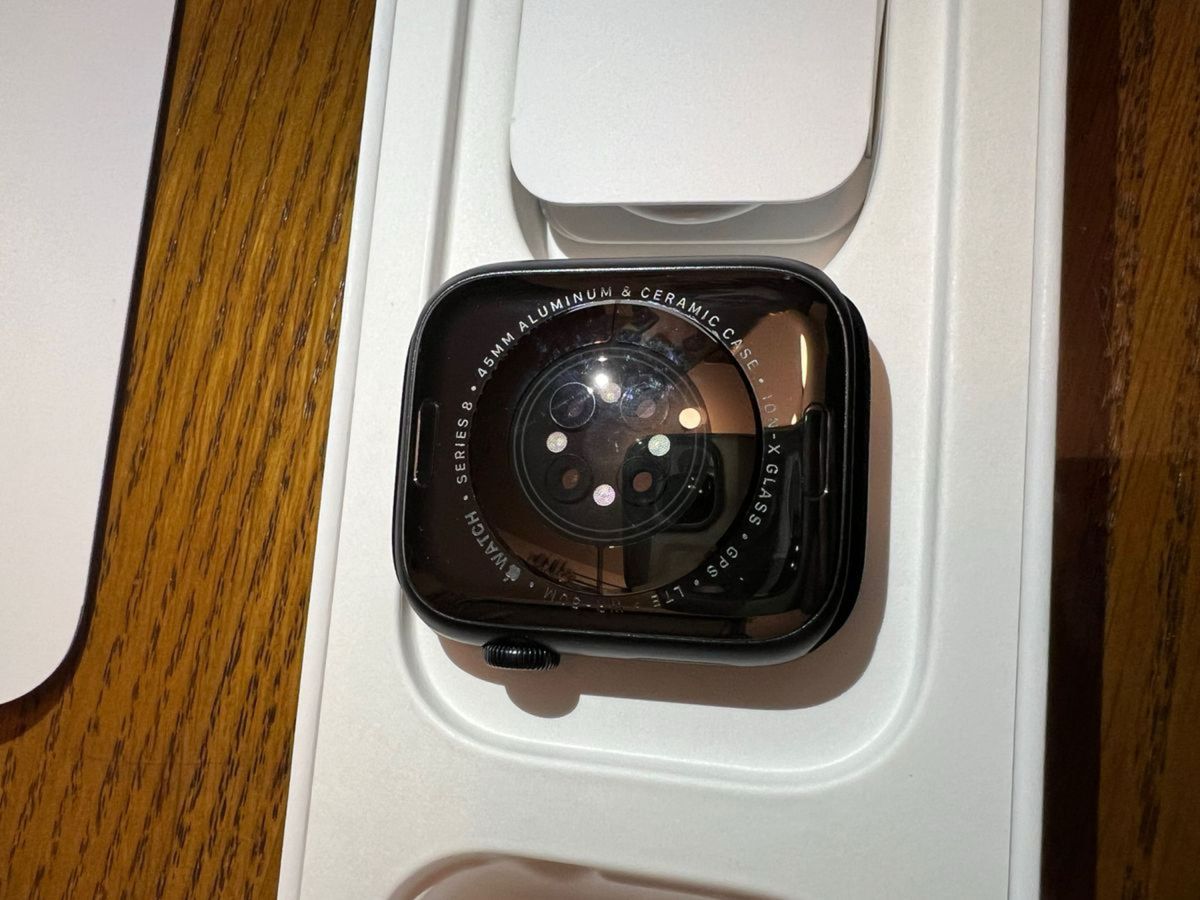 【美品】Apple Watch Series8 GPS+Cellularモデル 45mm ミッドナイト