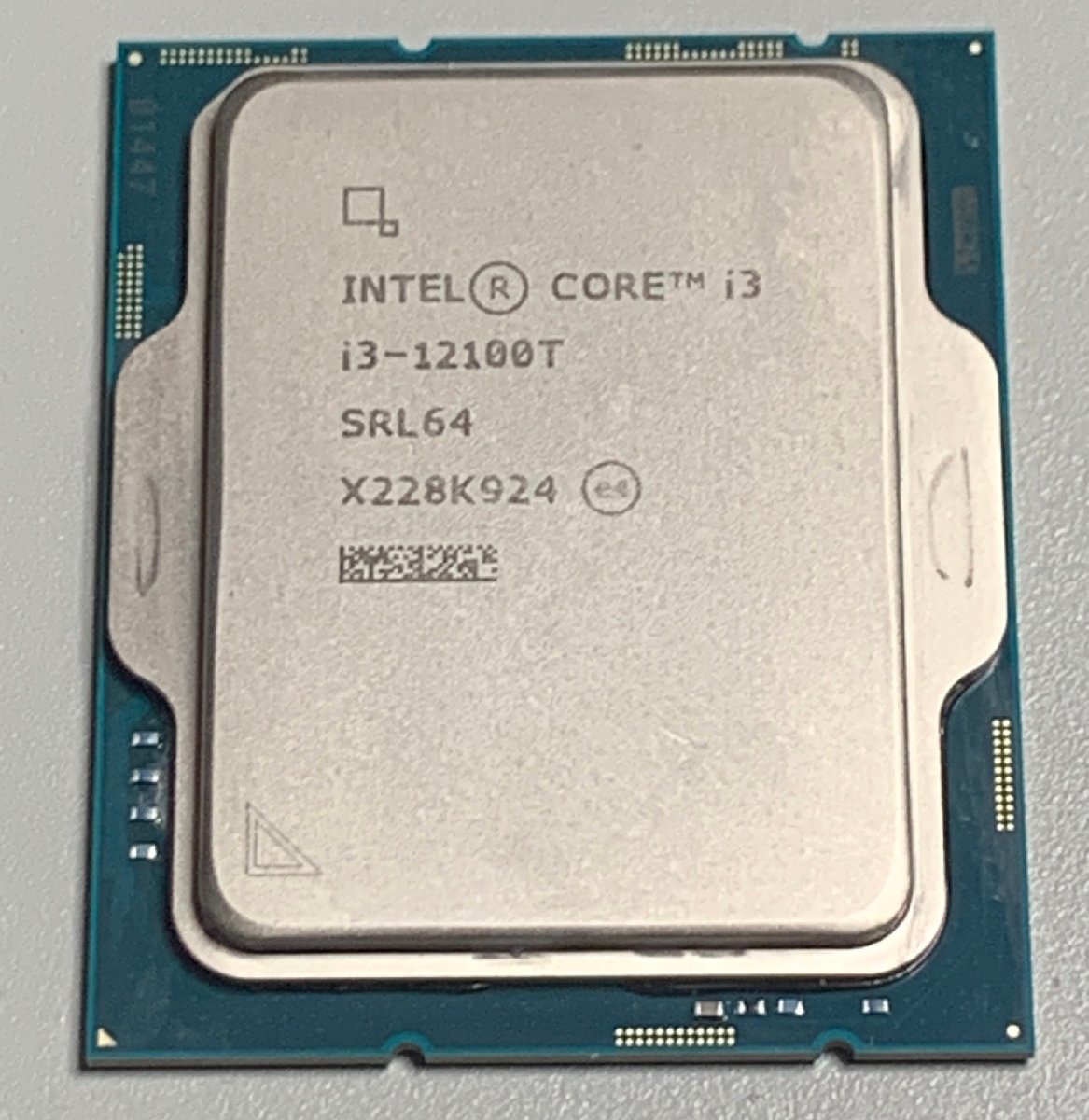 【動作品】中古 CPU Core i3-12100T LGA1700 付属品無し_画像1