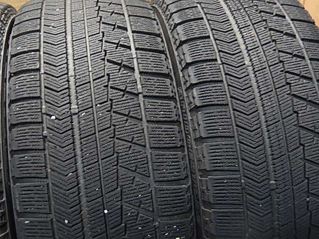 W　条件付き本州送無・225/55R/17・社外アルミ付き・BS　ブリザック　VRX　225/55R/17・4本SET中古品！！！_画像3