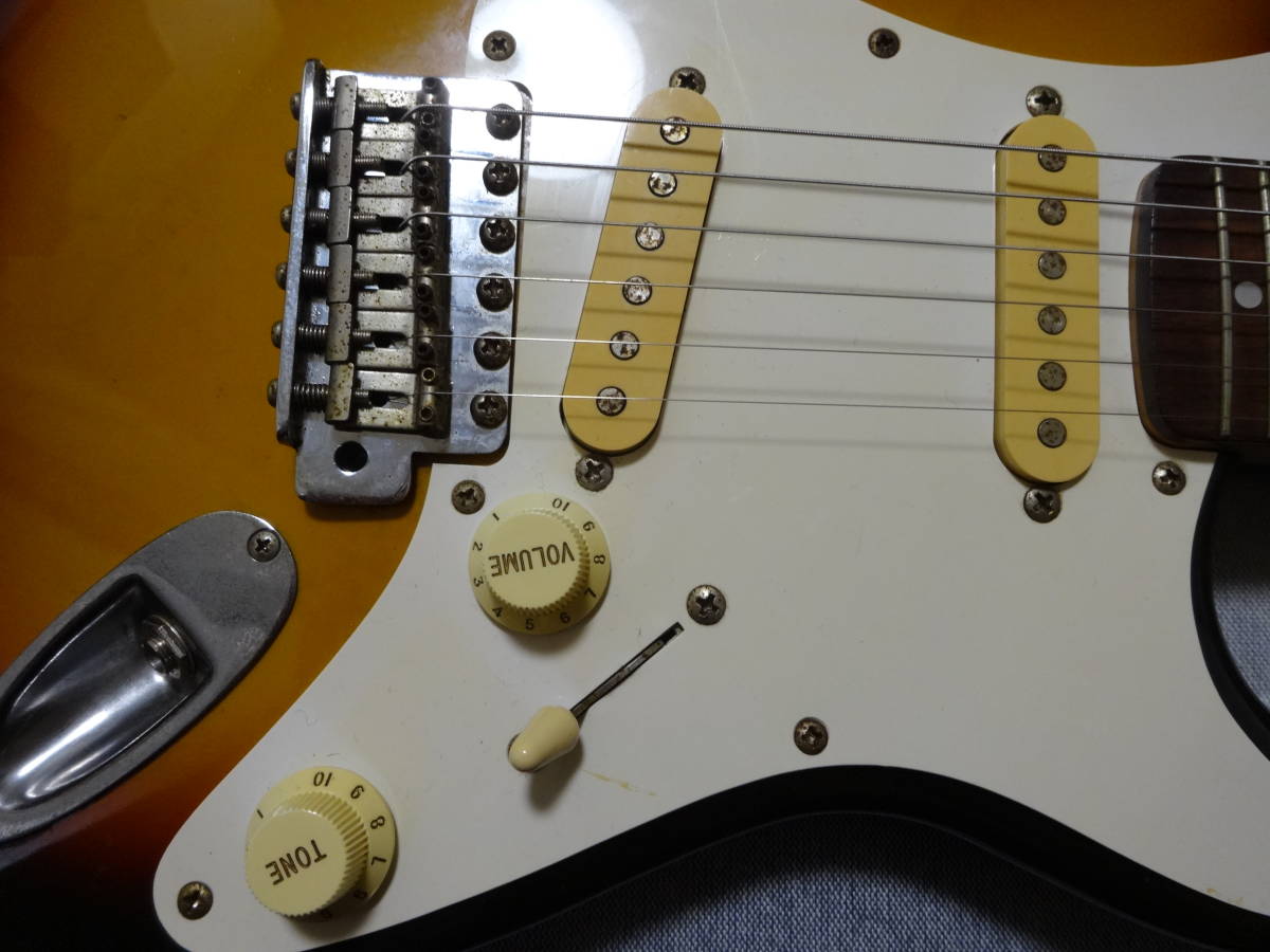 Fender Japan ST-235R Mini Stratocaster ミニストラト　 _画像7