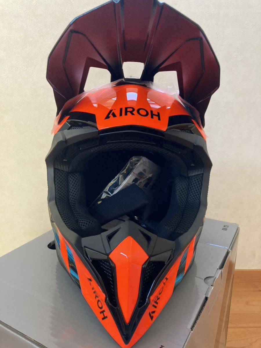 送料無料　新品　アイロー　Mサイズ　Airoh Wraaap Cyber Orange Gloss　オフロード　モトクロス　ヘルメット（検 ショウエイ アライ FOX）_画像7