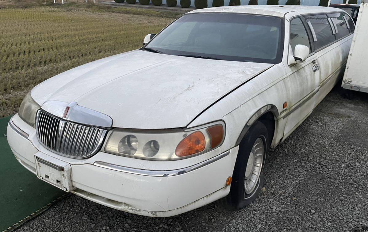  Lincoln Town Car Limousine 4.6L автомат Aichi [ продажа по отдельности возможность ] снятие деталей возможность { документы есть }