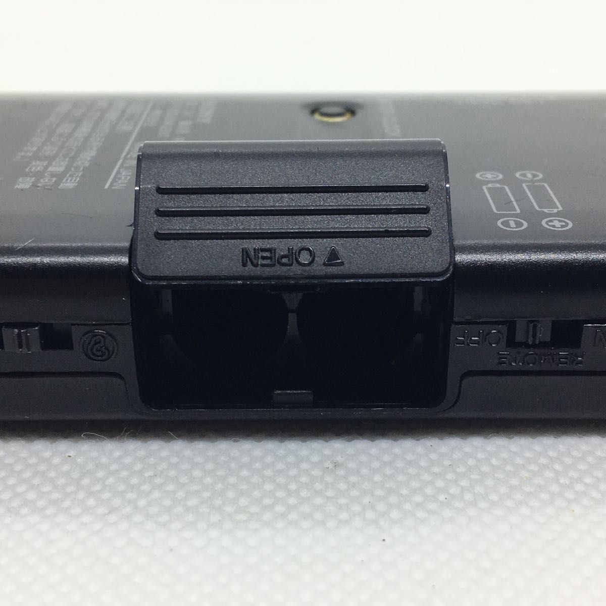 【動作品】SONY  ICF-M702V  ポータブルラジオ 専用リモコンイヤホン付き ソニー