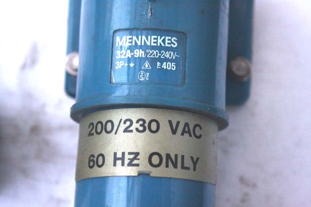 menekes charge plug inspection truck 200V Mitsubishi Fuso Canter Nissan UD Toyota Dyna saec Isuzu deco truck reefer Dutro Ranger Pro fia Volvo 