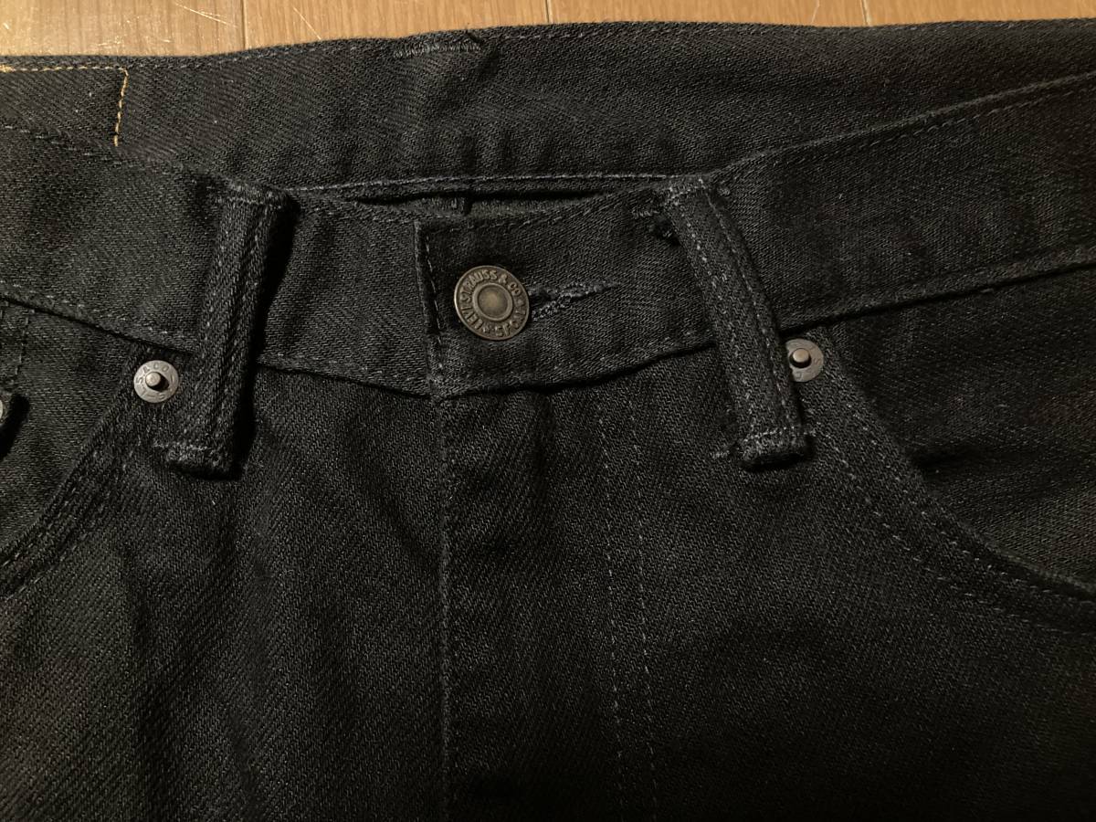 ★美中古 Levis リーバイス 505 ブラック デニムパンツ W32 ジーンズ 革パッチ_画像3