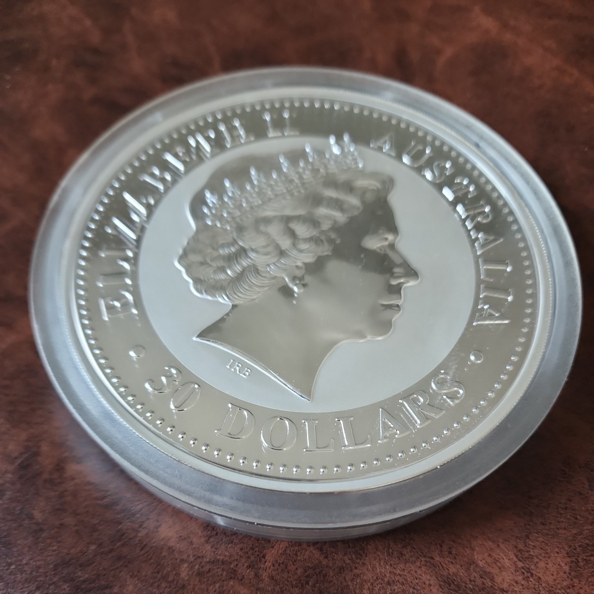 １kg銀貨 エリザベスⅡ世 2004年 オーストラリア記念プルーフ 999純銀製 カワセミ コイン プルーフ 純銀 透明プラスチックケース入_画像6