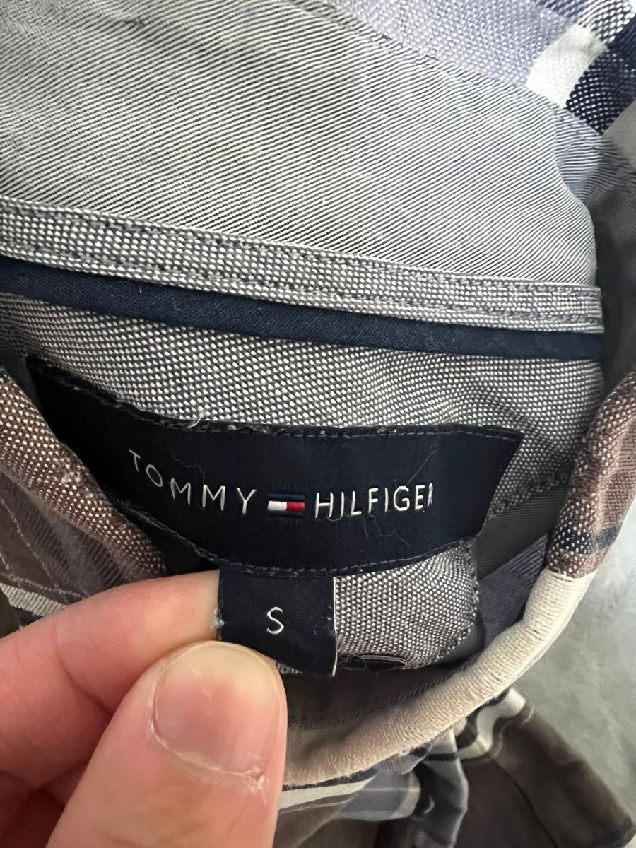 TOMMY HILFIGER シャツ