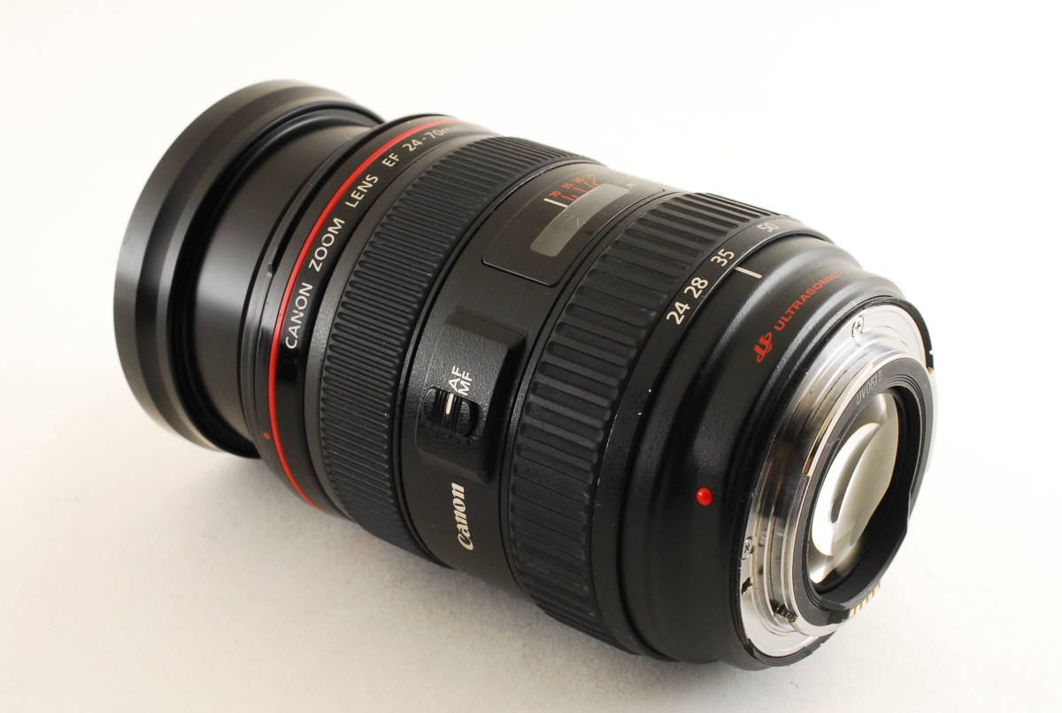 【極美品】Canon キャノン EF 24-70mm 1:2.8 L USM 清掃済 AF動作確認済 一眼レンズ_画像2