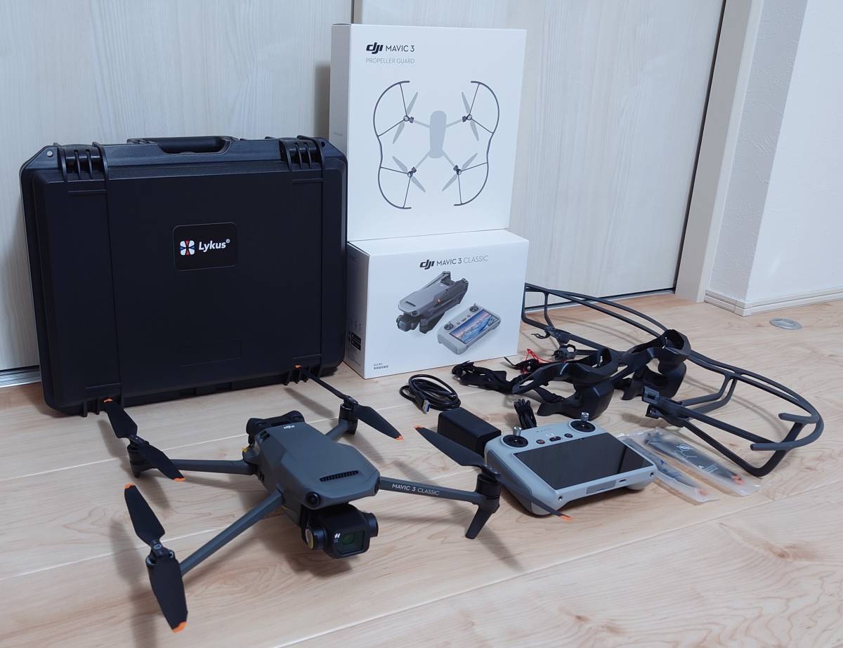 美品 DJI MAVIC3 CLASSIC DJI RC 機体新品 登録記号譲渡可 付属品付きの画像2