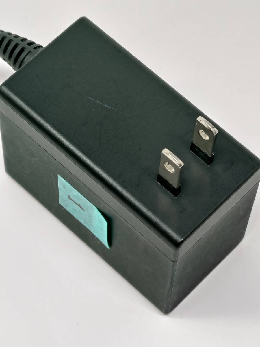 Nintendo Switch ACアダプタ HAC-002(JPN) ニンテンドースイッチ 任天堂_緑のテープは識別用に貼付しております。