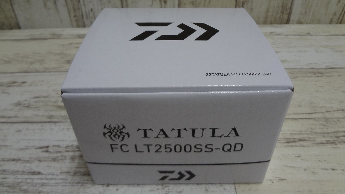 119A ダイワ 23 タトゥーラ FC LT2500SSQD【中古・未使用】_画像1