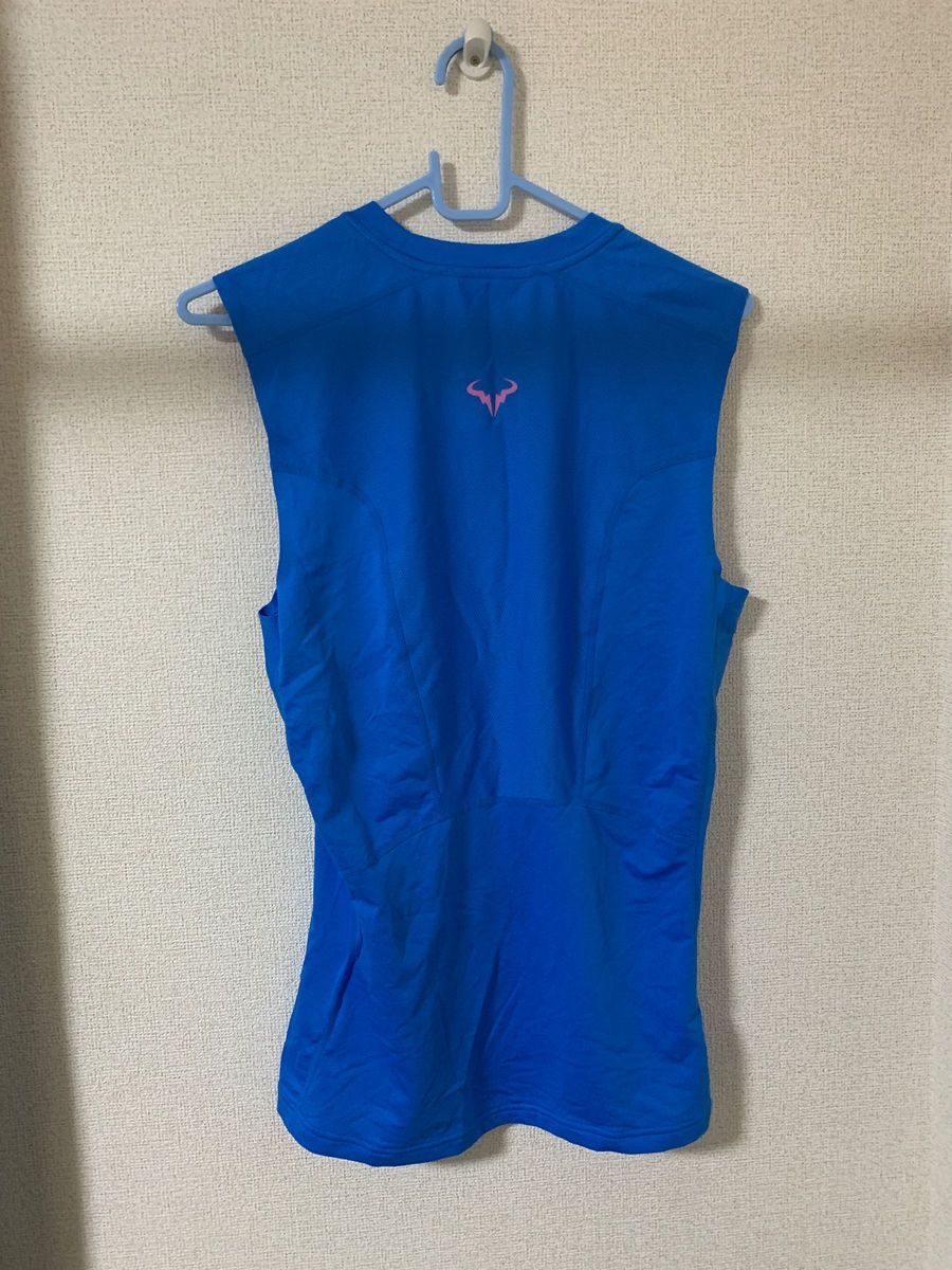 NIKE テニスウェア ナダル ノースリーブ NIKE テニスウェア ナダル ノースリーブ