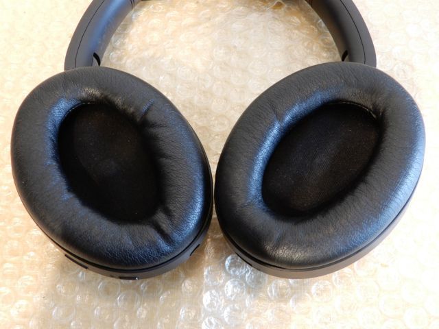 1円〜 中古品 ソニー WH-1000X M3 ワイヤレス ノイズキャンセリング ステレオヘッドセット ヘッドホン ヘッドフォン 現状渡し_画像2