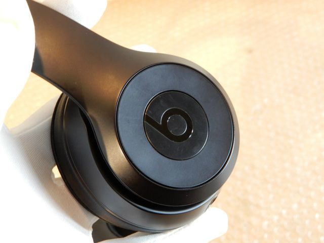 1円〜 中古品 beats solo3 ワイヤレスヘッドホン A1796 ブラック ビーツ 現状渡し_画像2