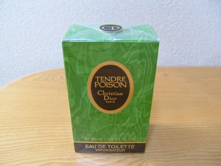 とても希少品♪未開封(^^ゞ 100ml トワレ「ディオール タンドゥル プアゾン TENDRE POISON」EDT-SP（スプレー）_/_/ 交渉OK！匿名OK！ _/_/_画像5