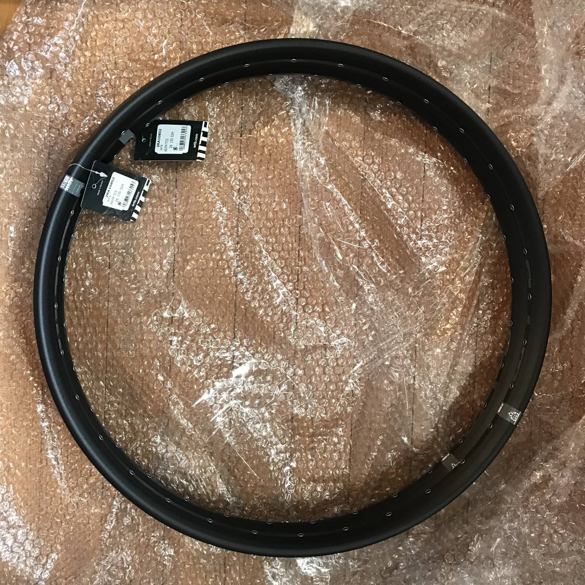 Bibian 比比昂- 新品未使用WTB ASYM 26 i35 Rim 32H MTB 26 Bibian 比比昂- 新品未使用WTB ASYM 26 i35 Rim 32H MTB 26