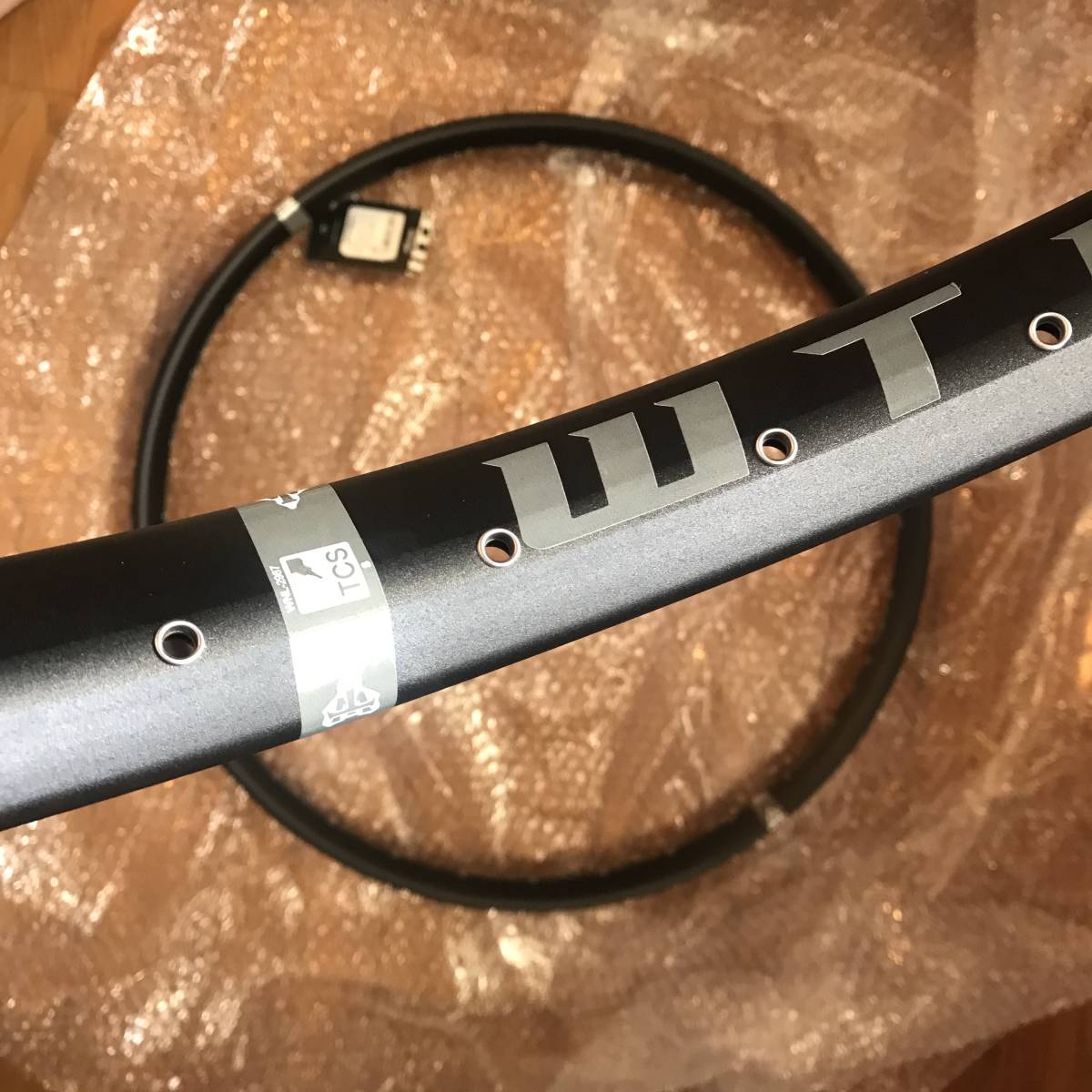Yahoo!オークション - 新品未使用 WTB ASYM 26 i35 Rim 32H MTB Yahoo!オークション - 新品未使用 WTB ASYM 26 i35 Rim 32H MTB