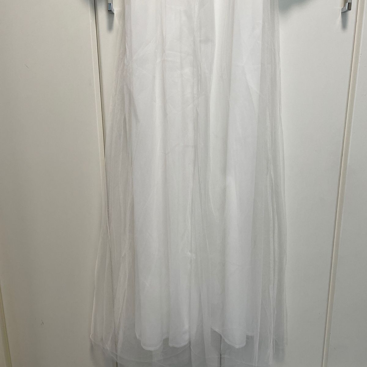 【新品】ウェディングドレス　L ホワイト　チュール　ブライダル　ドレス ロングドレス