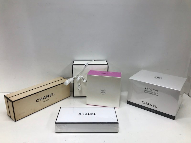 CHANEL シャネル まとめ売り CHANCE チャンスボディクリーム 200g NO5 サヴォン 石鹸 香水 コットン など 231208SK500067_画像1