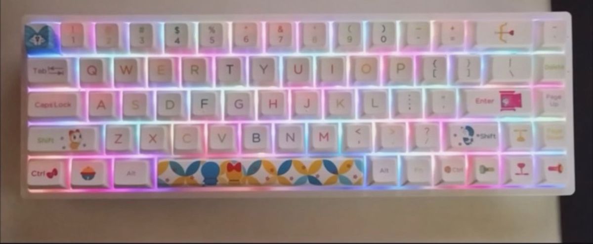 Akko Doraemon Rainbow 3068B 有線＆無線対応コンパクトキーボード (キーキャップのみ)