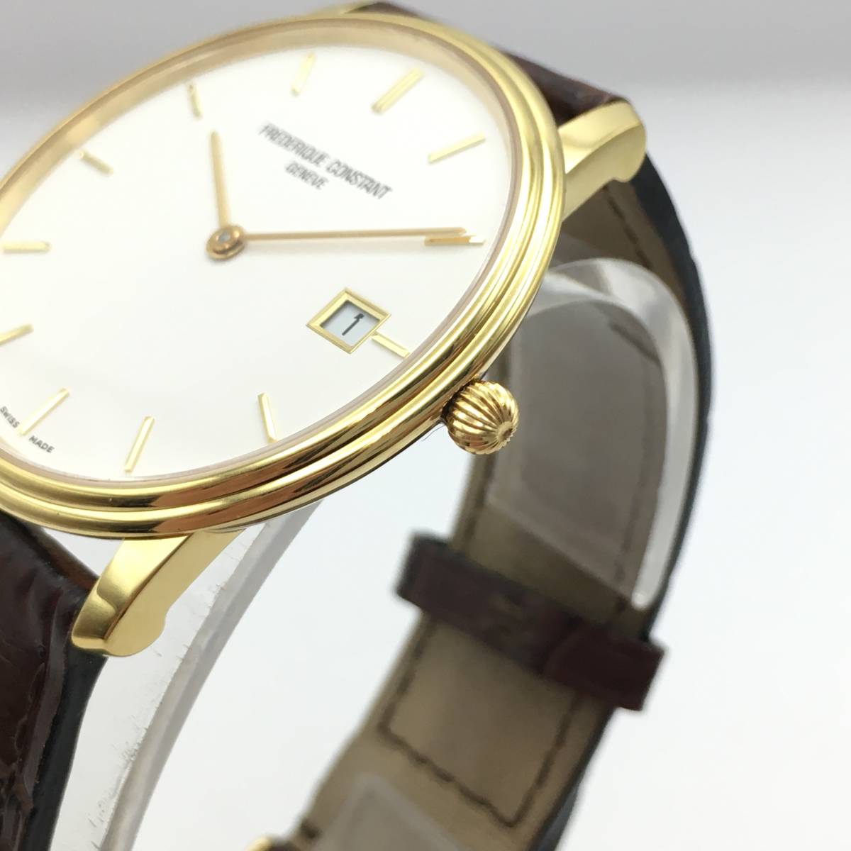 ◯G9-85 FREDERIQUE CONSTANT/フレデリック・コンスタント 2針 Date デイト メンズ クォーツ 腕時計 1459373 【通電・動作確認済み】_画像4