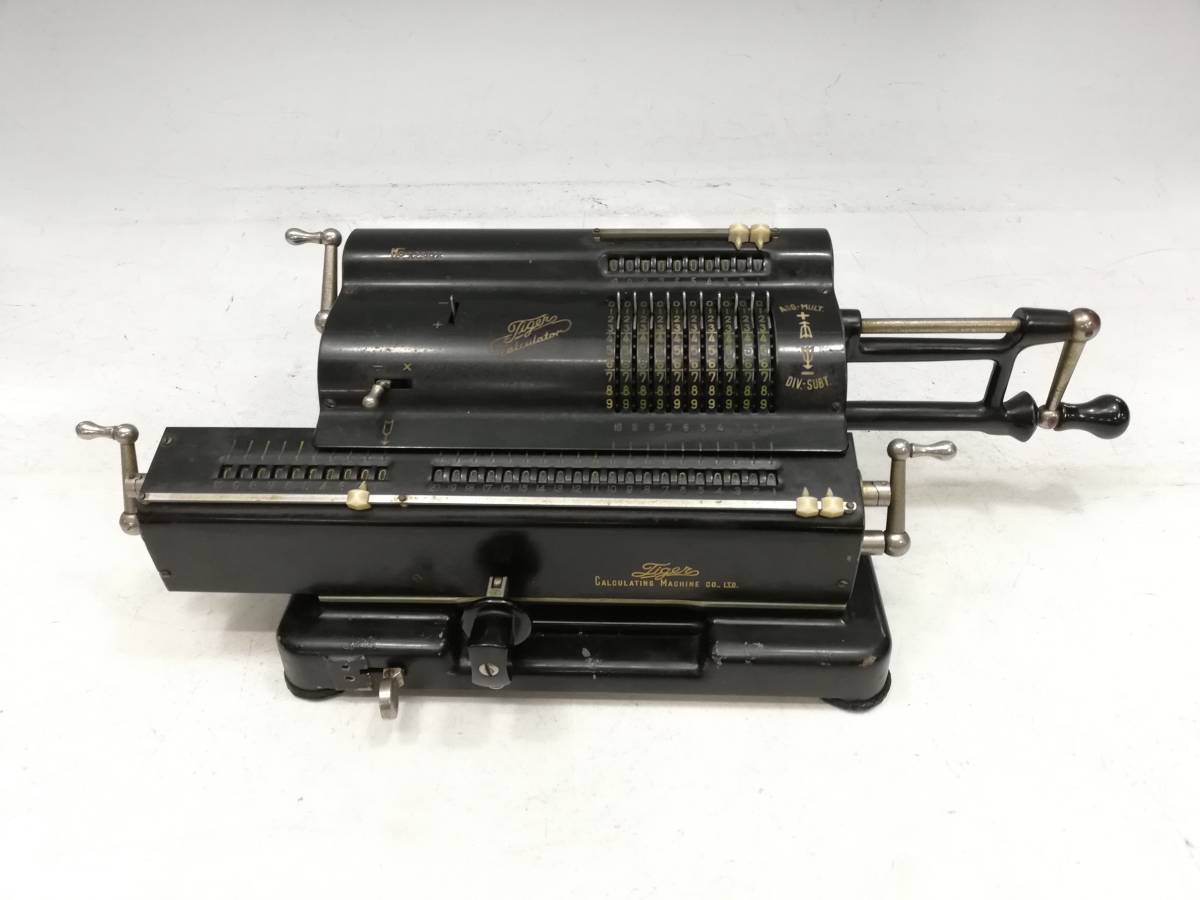 B11-254　動作確認済　Tiger/Tiger　卓上機械式計算機　Tiger Calculator　TIGER CALCULATING MACHINE【中古品】_画像1