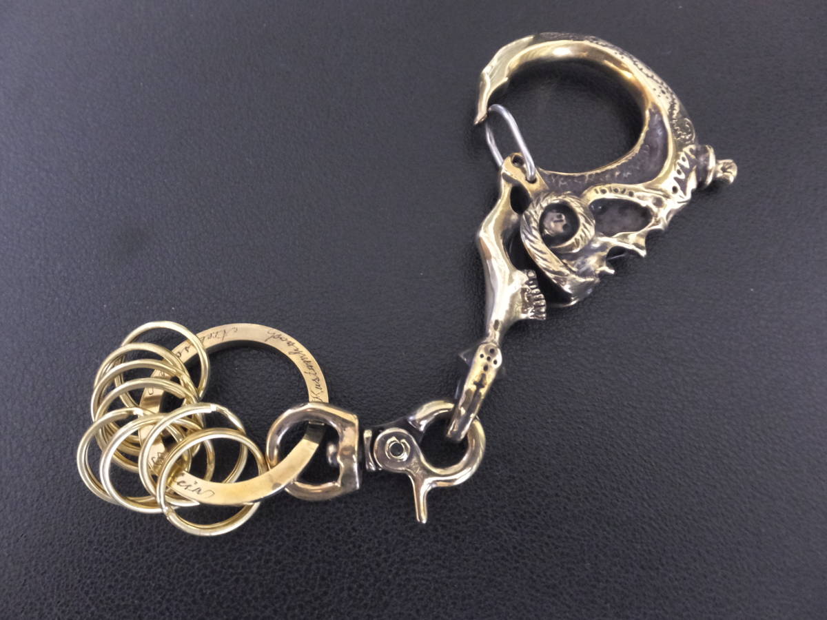 galcia MUSTACHE SKULL KEYHOLDER (BRASS):ガルシア マスタッシュ スカルキフック(ブラス)/キーチェーン,BIKERS,argentgleam,RUDE,magical - キーチェーン galcia MUSTACHE SKULL KEYHOLDER (BRASS):ガルシア マスタッシュ スカルキフック(ブラス)/キーチェーン,BIKERS,argentgleam,RUDE,magical - キーチェーン