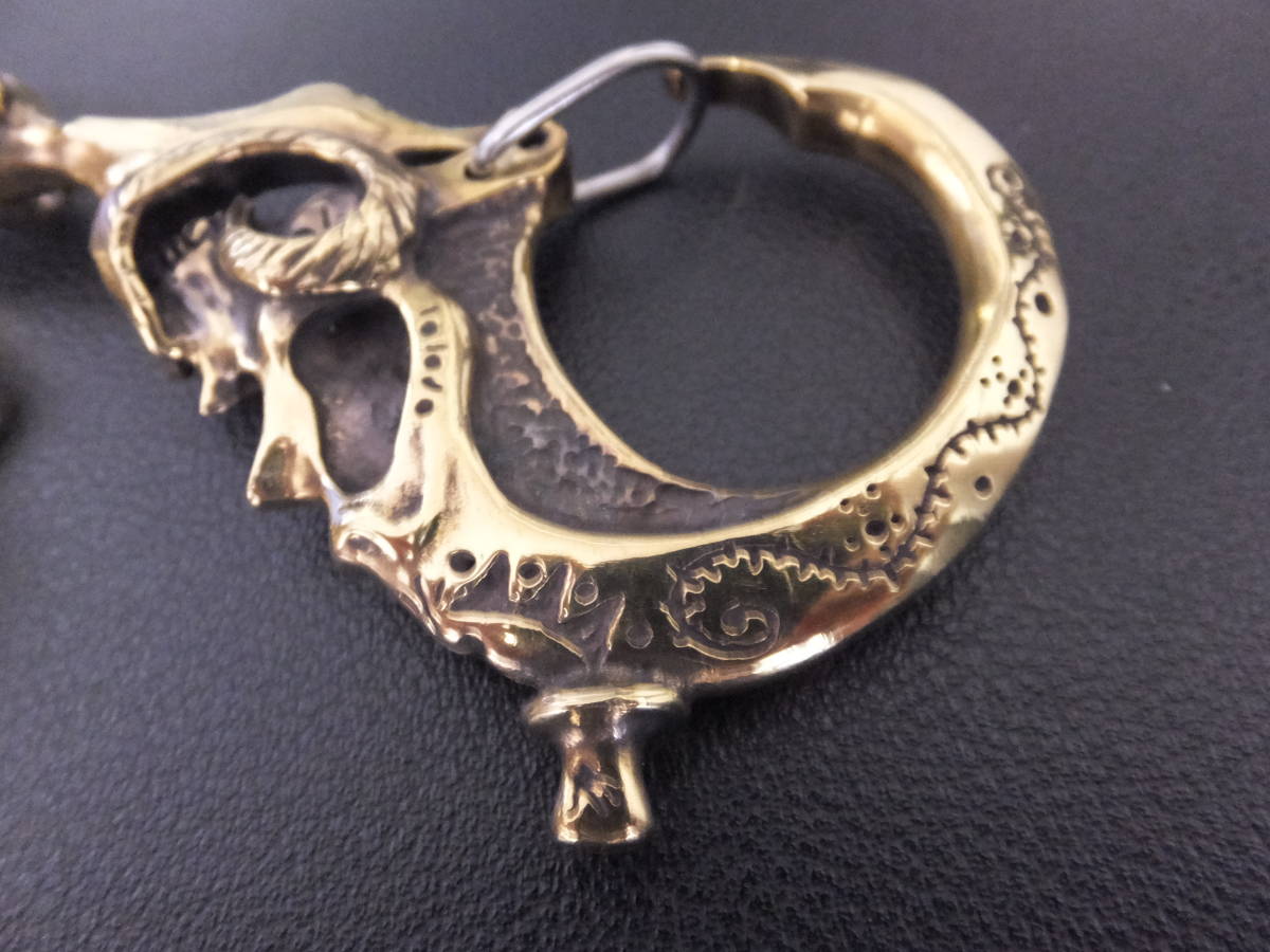 galcia MUSTACHE SKULL KEYHOLDER (BRASS):garusia master shu Skull ki крюк ( латунь )/ цепочка для ключей,BIKERS,argentgleam,RUDE,magical