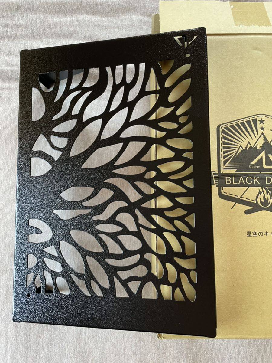 新品 BLACK DESIGN ブラックデザイン アイアンプレート ツリー 2 新品 BLACK DESIGN ブラックデザイン アイアンプレート ツリー 2