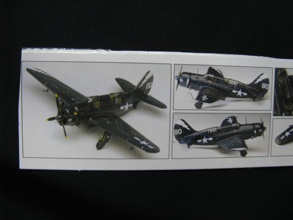 ★　アカデミー　1/72 　 SB2C-4 ヘルダイバー　 （訳あり）　　★_画像6