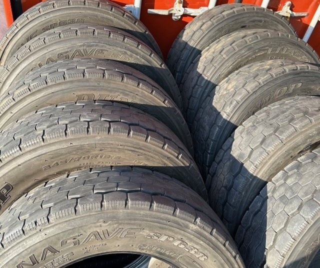 2023年製造】 245/70R19.5 136/134 J ダンロップ ENASAVE SP638 2023年製造】 245/70R19.5 136/134 J ダンロップ ENASAVE SP638