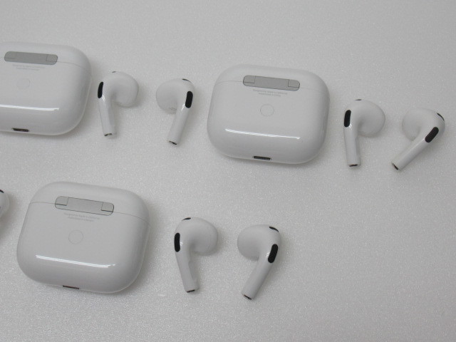 1.■Apple AirPods 第3世代 アップル エアポッズ ワイヤレスイヤホン A2564、A2565、A2566 5個セット 正規品 訳有 送料無料！_画像6