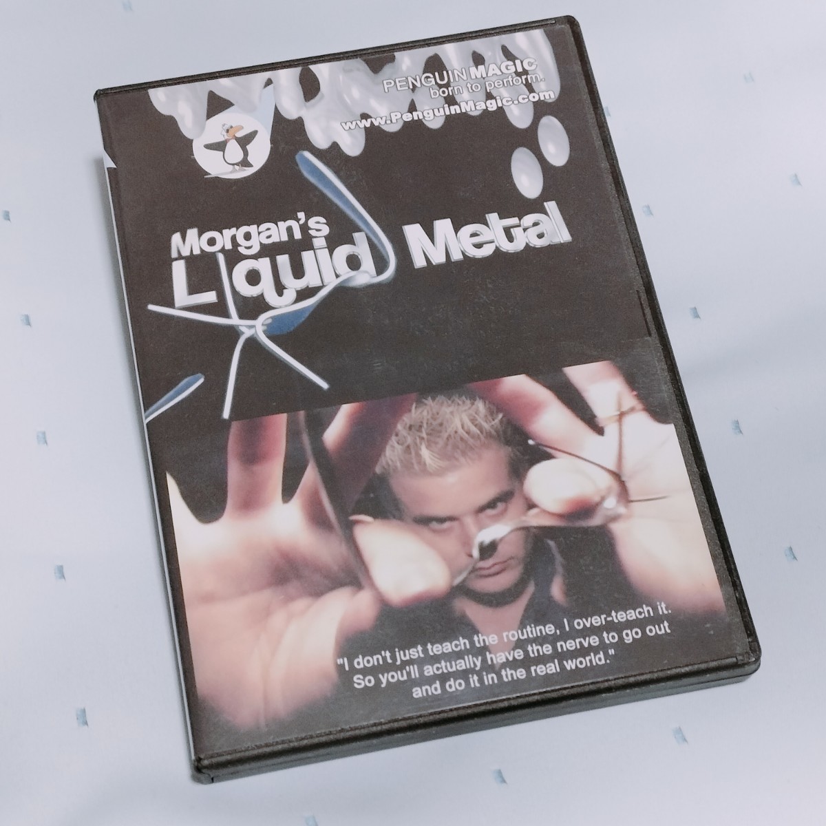 フォーク曲げ Liquid Metal Morgan Strebler マジック 手品 DVD PENGUIN MAGIC_画像1