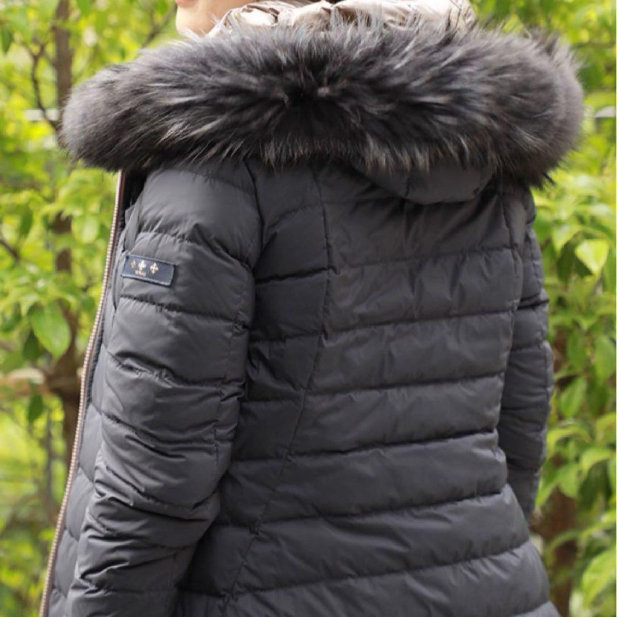 希少モデル TATRAS タトラス ROSE BUD 4way リバーシブルダウン 希少モデル TATRAS タトラス ROSE BUD 4way リバーシブルダウン