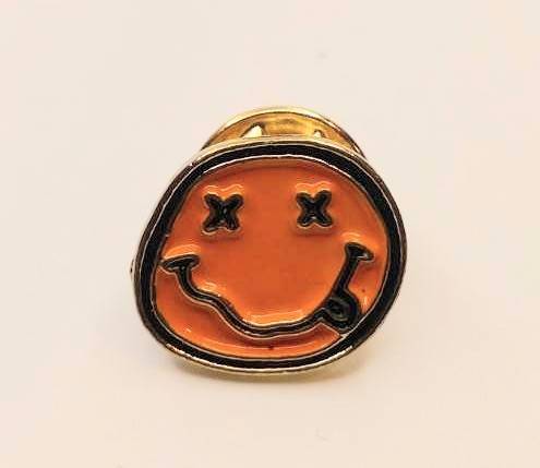  free shipping niruva-na lock band pin brooch pin z badge brooch american miscellaneous goods smaak