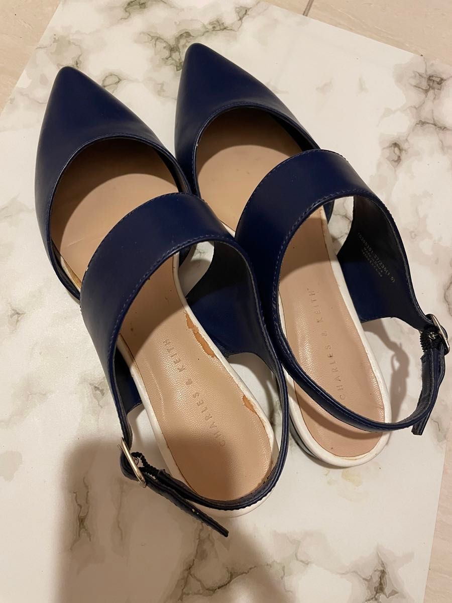 CHARLES & KEITH チャールズ&キース　靴　サンダル　23cm