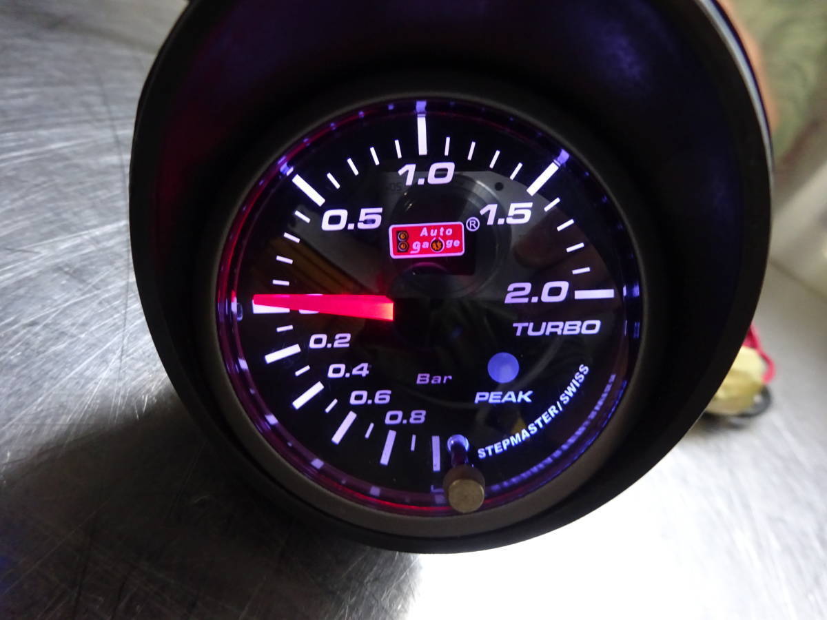 オートゲージ　AutoGauge　52mm　電気式　ブースト計　ターボ　ブースト圧　ホワイト文字盤　レッド針　動作確認済み　　_画像1