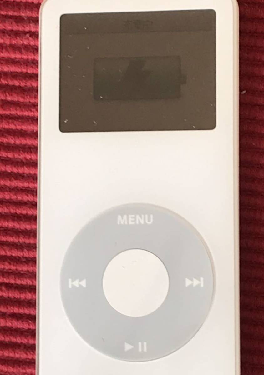 Apple iPod nano 2GB ホワイト　A 1137 再生OK ジャンク_画像2